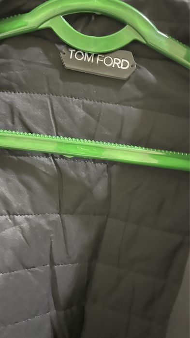 Продам куртку TOMFORD