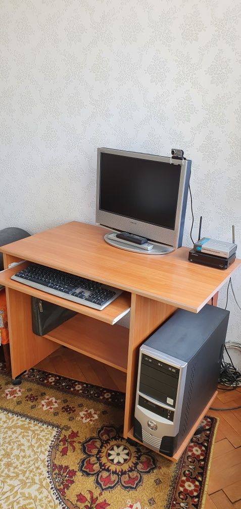 Бюро за компютър