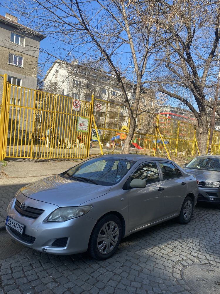 Тойота Корола