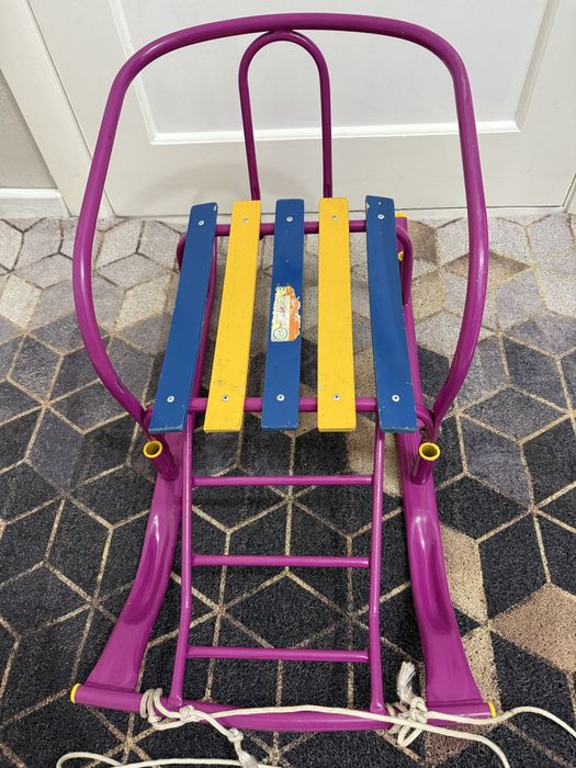 Срочно!Продам детские санки!