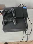 PLAYSTATION 4 PRO,2 manete,VR și manete,camera plus 10 jocuri