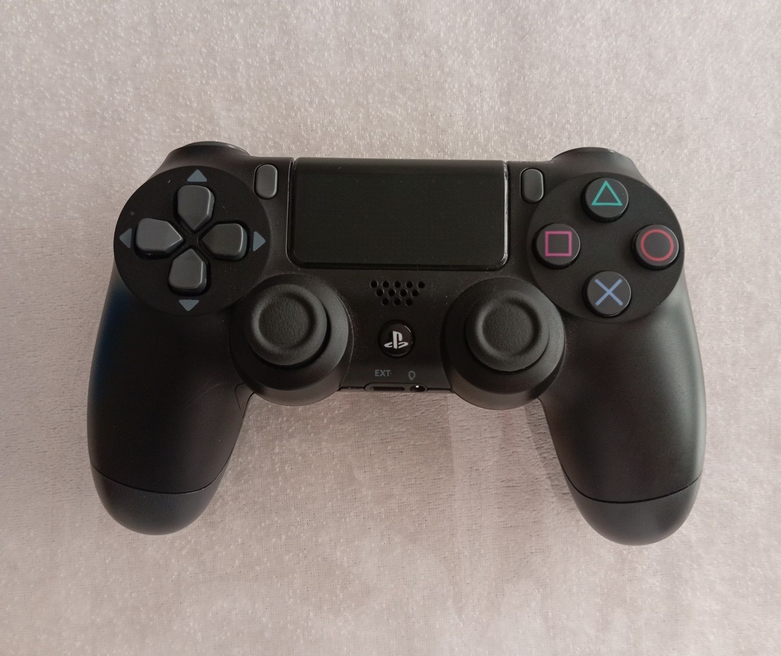 Джойстик dualshock 4