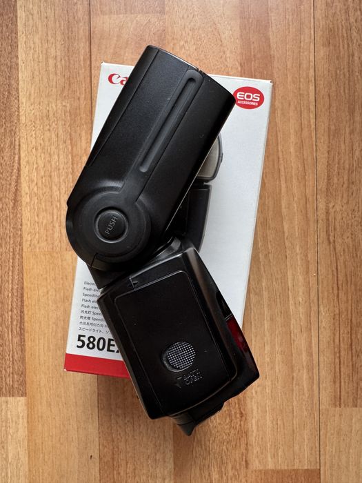 Светкавица - Canon 580 EX II