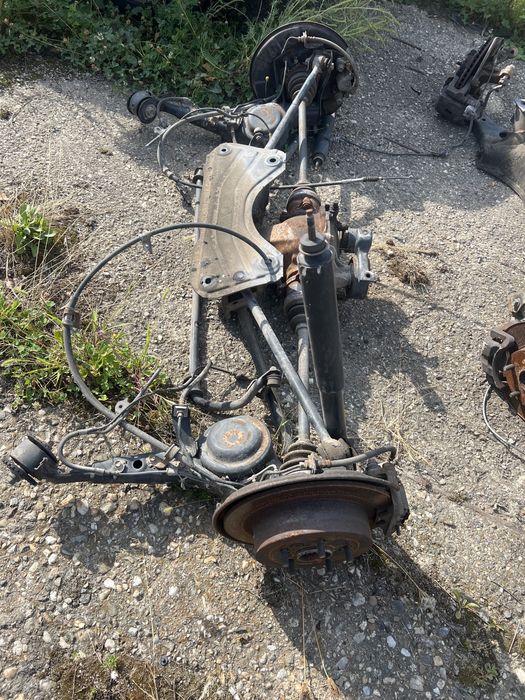 Punte spate toyota rav 4 diesel