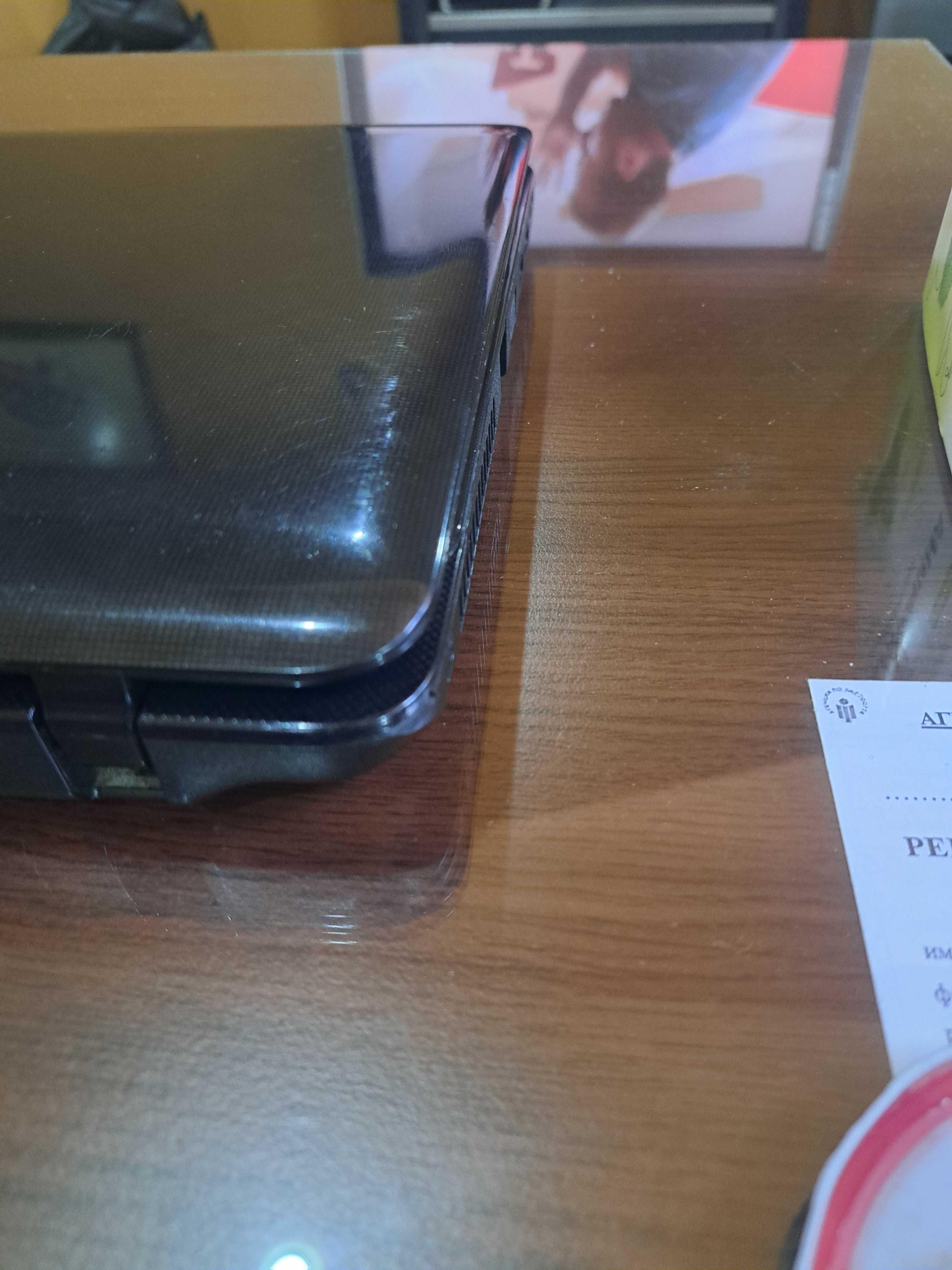 Продавам Лаптоп TOSHIBA Satellite L750!Юного запазен и и добе работещ!