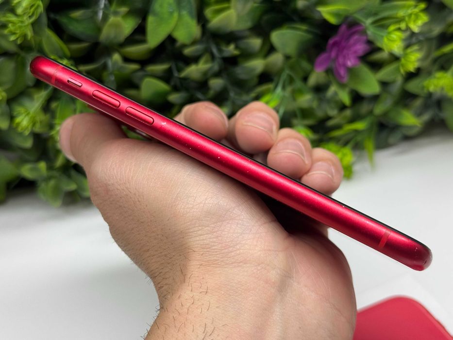 iPhone 11 64GB Red 100% Батерия Гаранция