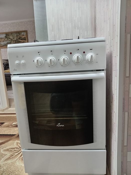 Плита комбинированная, газовая -электрическая