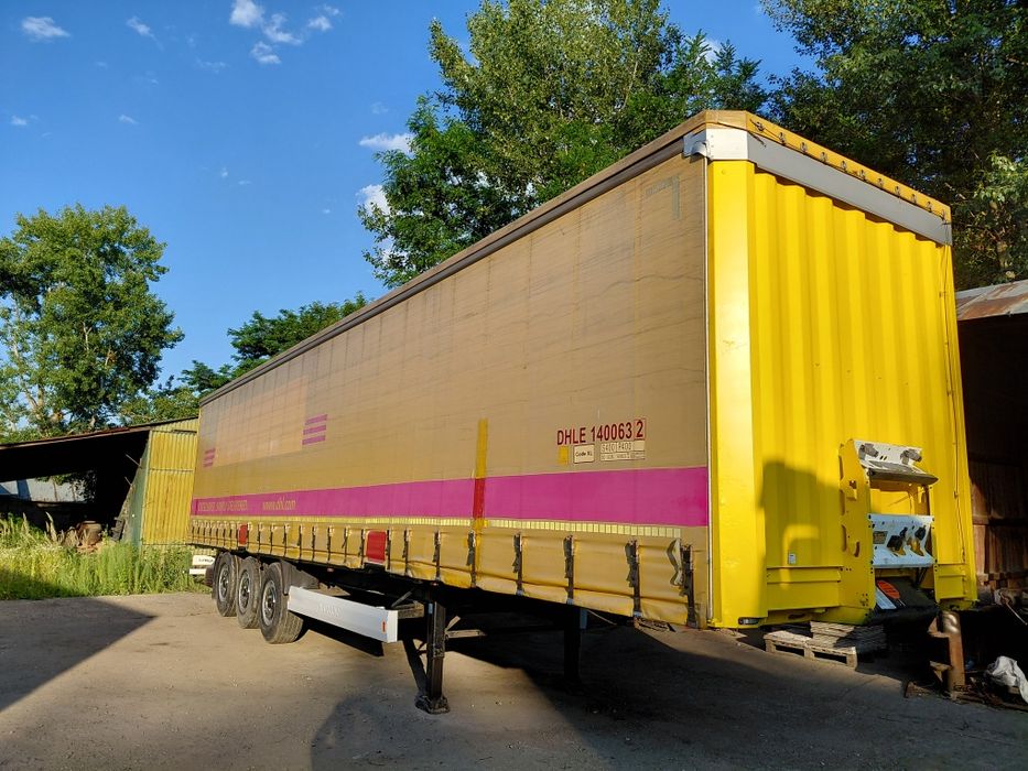 Semiremorca Krone SD