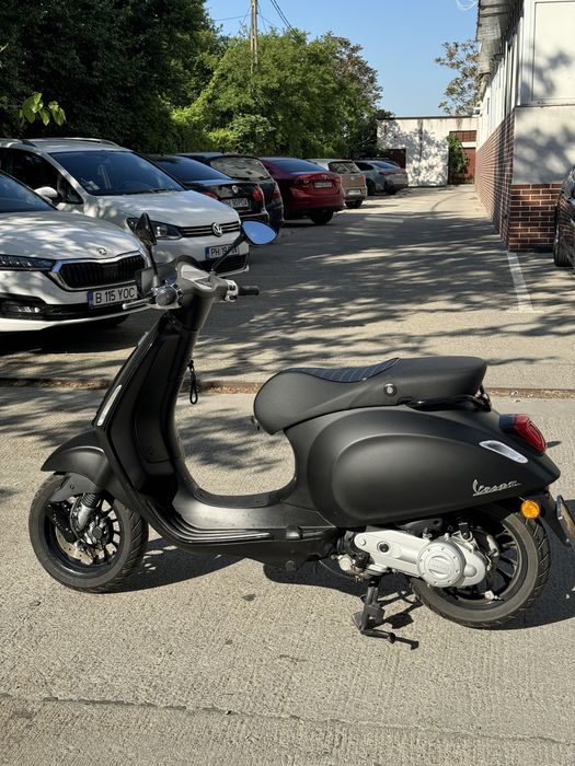 Scuter Vespa Notte - doar cu B
