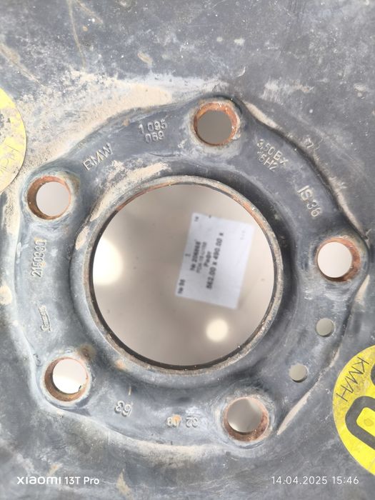 Патерица резервна гума за BMW