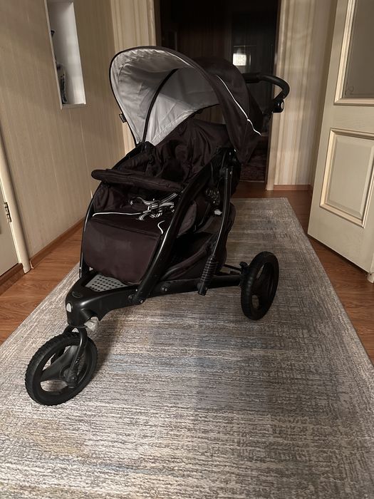 Коляска Graco,черная