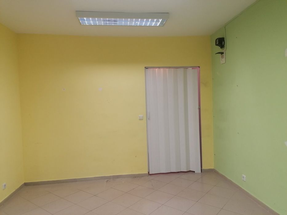 Магазин 21 кв.м. ж.к. Левски Г  /под наем/