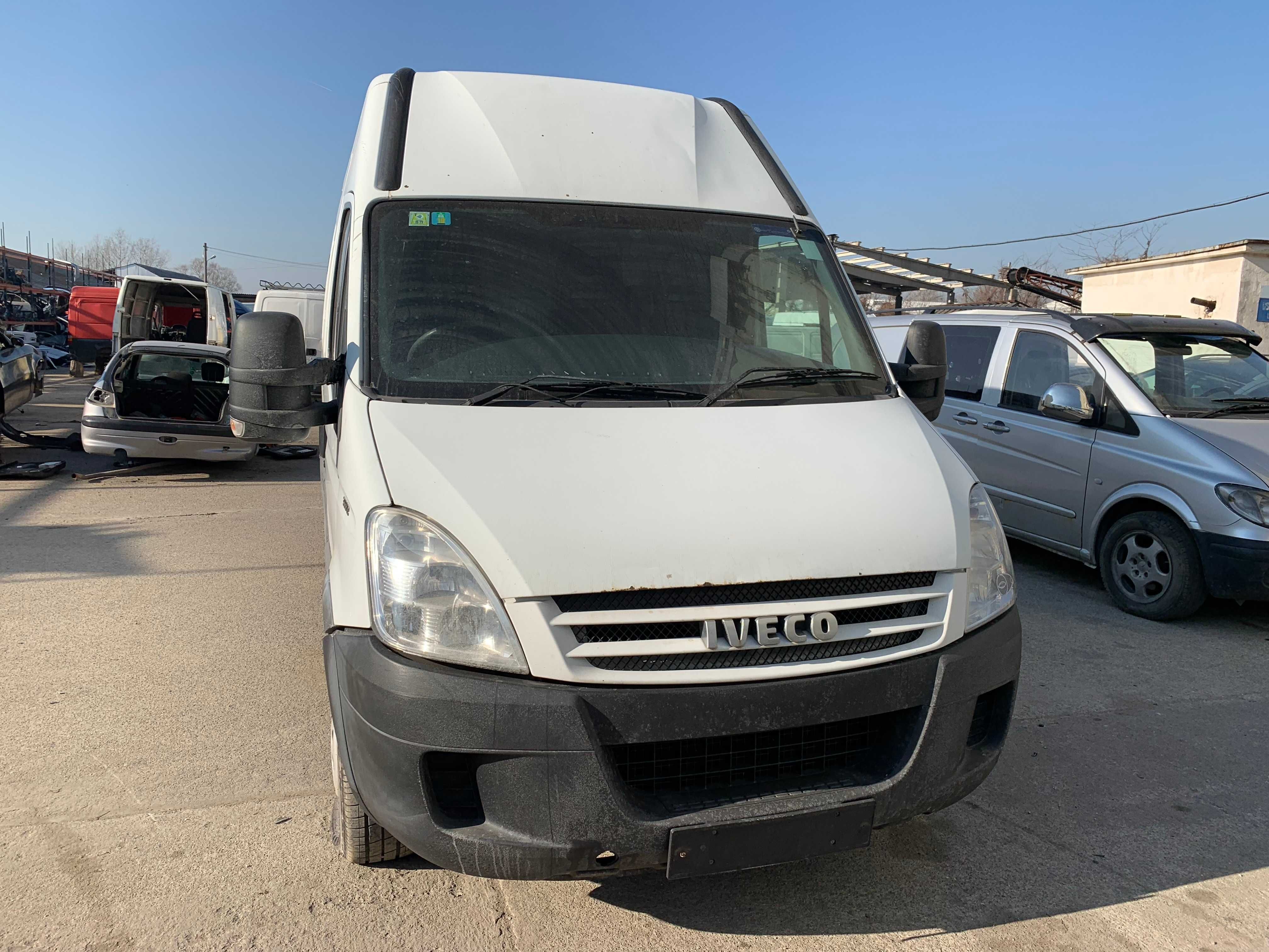 Capota Aripa Bara FAR Trager Iveco DAILY 4 2,3 HPI 35 S12 35 C12 2007