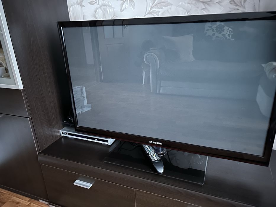 Телевизор Samsung