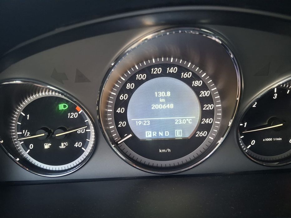 Mercedes-benz glk 220 4 matic