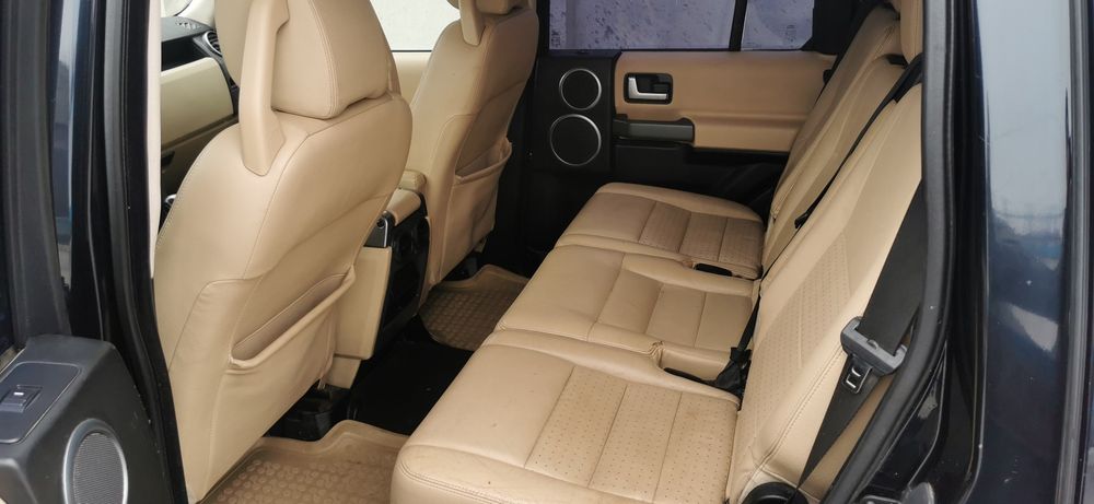 Vând Land rover discovery 3