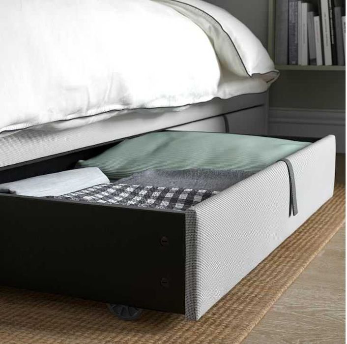 Vand GLADSTAD Pat tapiţat IKEA nou, 2 cutii depozitare,fara saltea