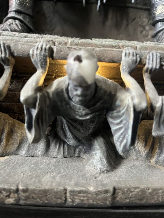 Yhorm 1/12 статуя Dark Souls 3