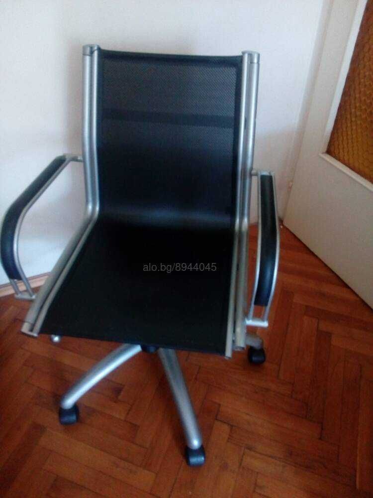 стол за дом и градина ,офис