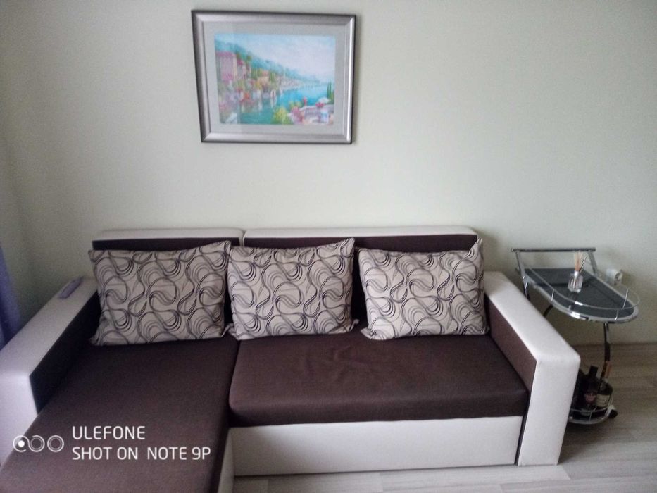 Продава се Едностаен апартамент в Бургас, Акациите - 28 кв.м за 1179 €/кв.м - Снимка #3