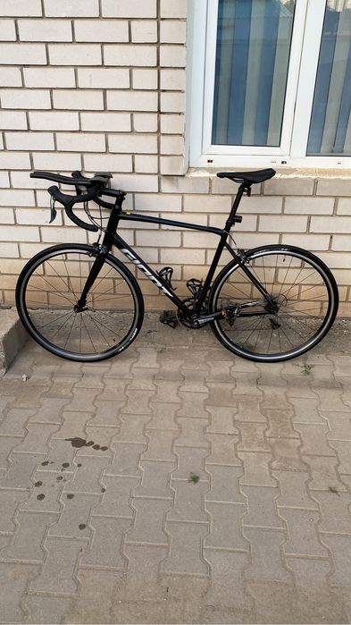 Шоссейный велосипед Giant