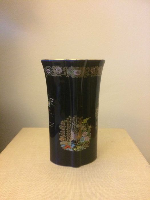 Portelan kobalt Golden Love Peacock japonia marcat bibelou bibelouri