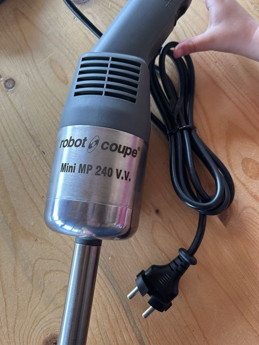 Mixer profesional Robot coupe nou