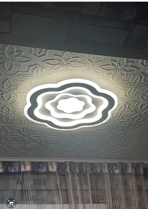 Светильник потолочный