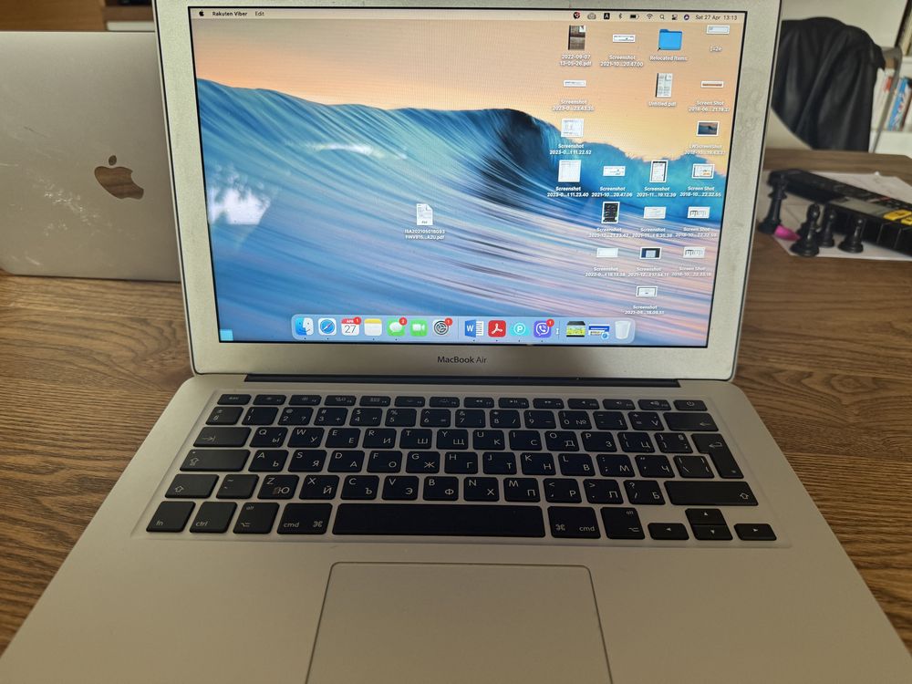 Macbook Air A1466 - перфектен