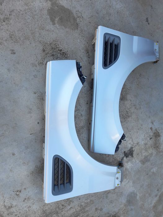 Aripa fata stanga dreapta range rover sport