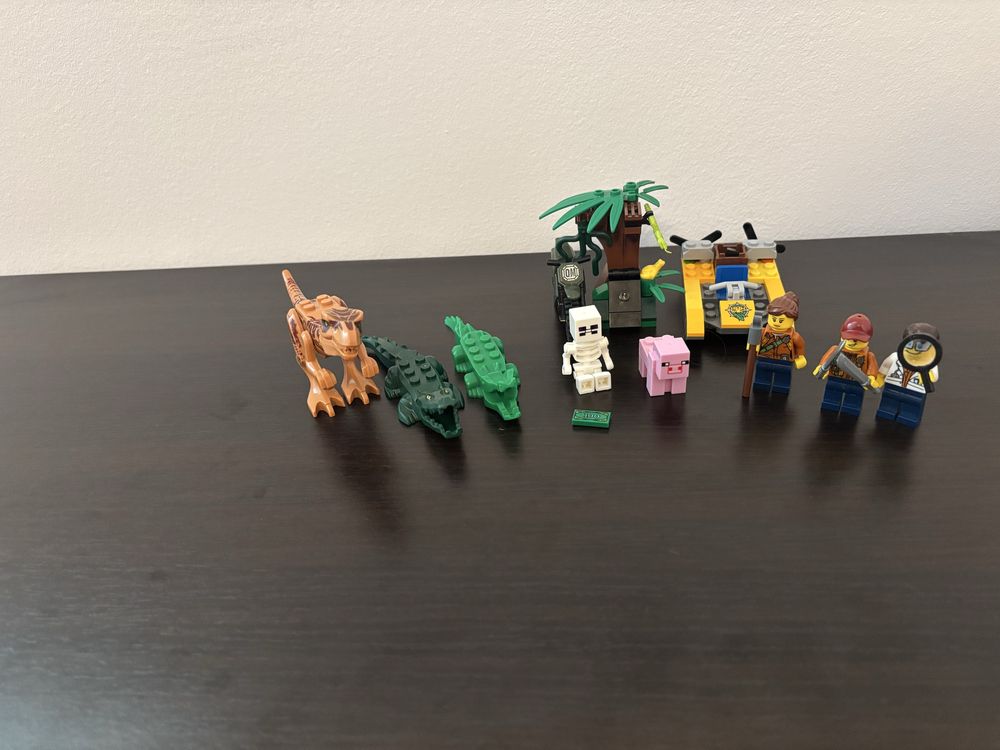 LEGO® City Set de jungla 60157+piese extra