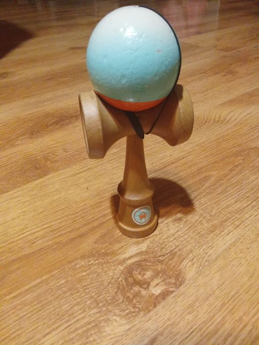 Max Norcross kendama
