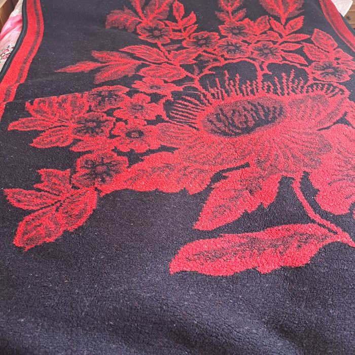 Patura calduroasa cu 2 fete doua pers