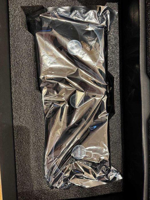 RTX 5080 AORUS Master – Placă Video de Vânzare