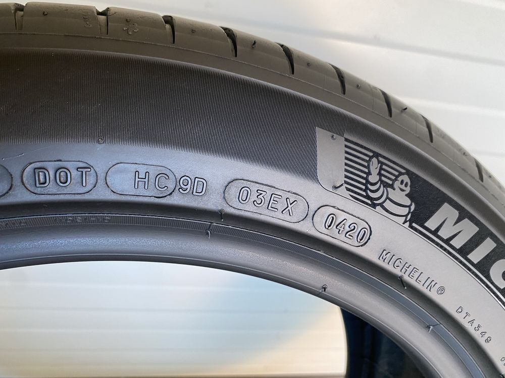 2бр Летни гуми 245/45/ZR17/Michelin pilot sport4/dot0420г/5.4мм грайпф