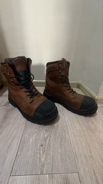 Продам зимние ботинки Cobber