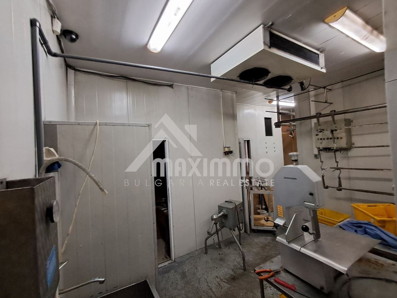 Продава се Магазин в Варна, Левски - 140 кв.м за 1622 €/кв.м - Снимка #5