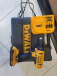 Винтоверт Dewalt 24v.
