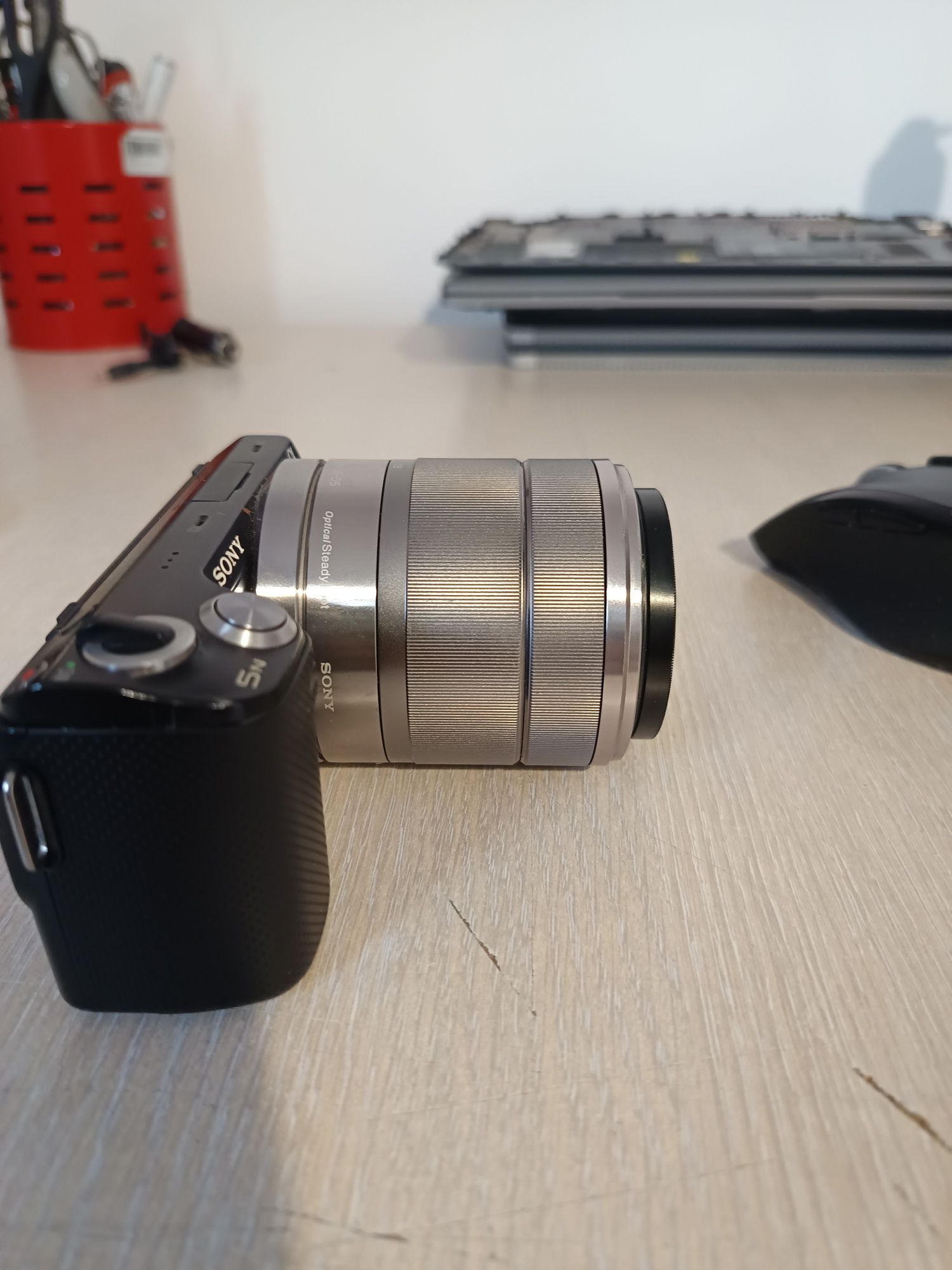 Sony NEX-5N, 16.1MP, Black + Obiectiv 18-55mm, Black 10/10!