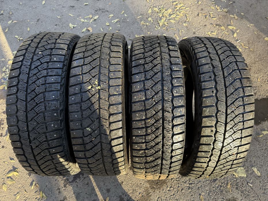 Шины зимние б/у 205/65/16
