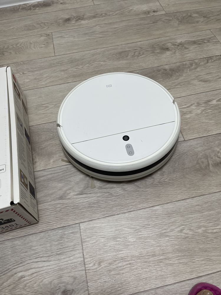 Робот-пылесос Xiaomi Robot Vacuum-Mop с функцией влажной уборки