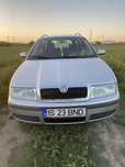 Vând skoda octavia