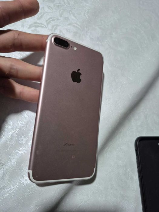 Iphone 7 plus rose gold