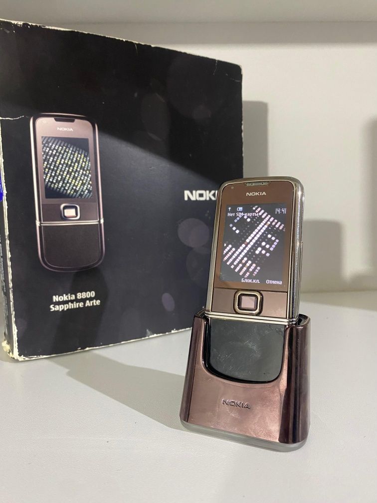 Продам Nokia 8800