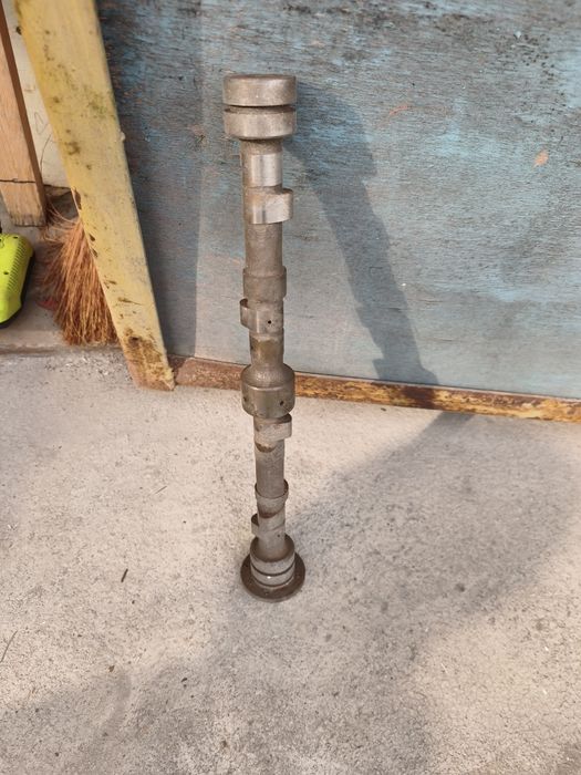 Распредвал советский Москвич 412