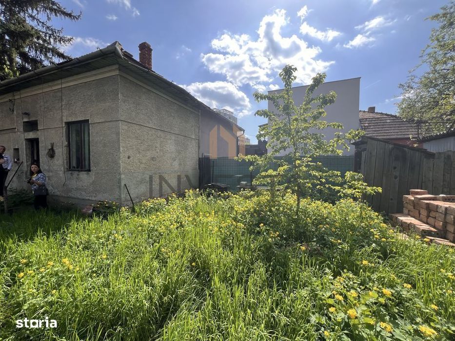 Casa cu curte-zona Interservisan