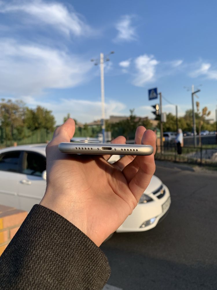 Iphone 11 Ideal White