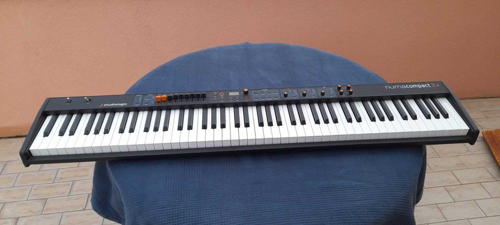 Синтезаторна клавиатура Studiologic Numacompact 2x