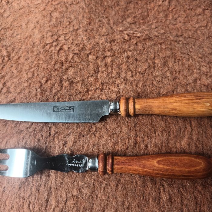 Прибори за хранене