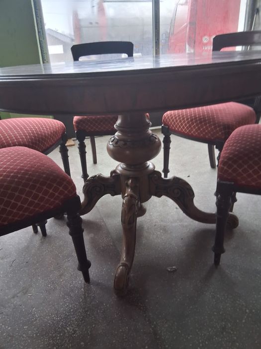 Masă de lemn masiv +6 scaune